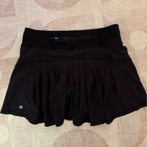 Lululemon Circuit Breaker Skirt/Skort Black Size 6